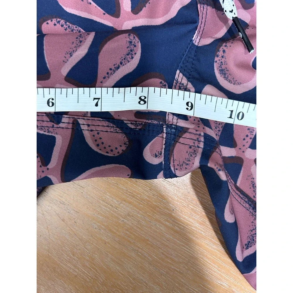 Salty Crew Mens 34 Board Shorts Navy Kelp Print Quick Dry Stretch Swim Trunks‎